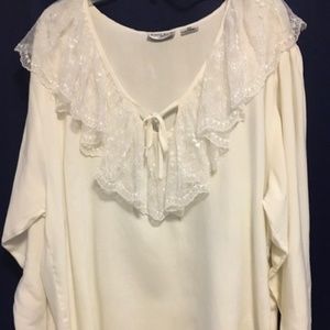 Rayon White Lace Collared Blouse
